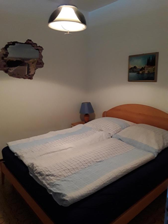 Residence Spighetta 2 Torri Del Benaco Εξωτερικό φωτογραφία